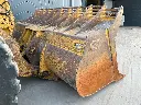 CATERPILLAR-980M-2015-206391-16-L.webp