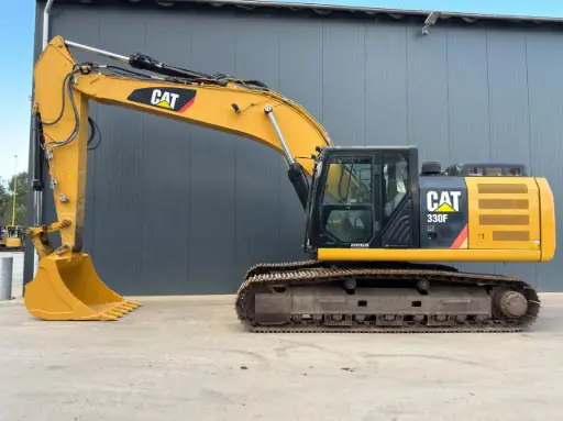[214700] CAT 330 EXCAVATOR